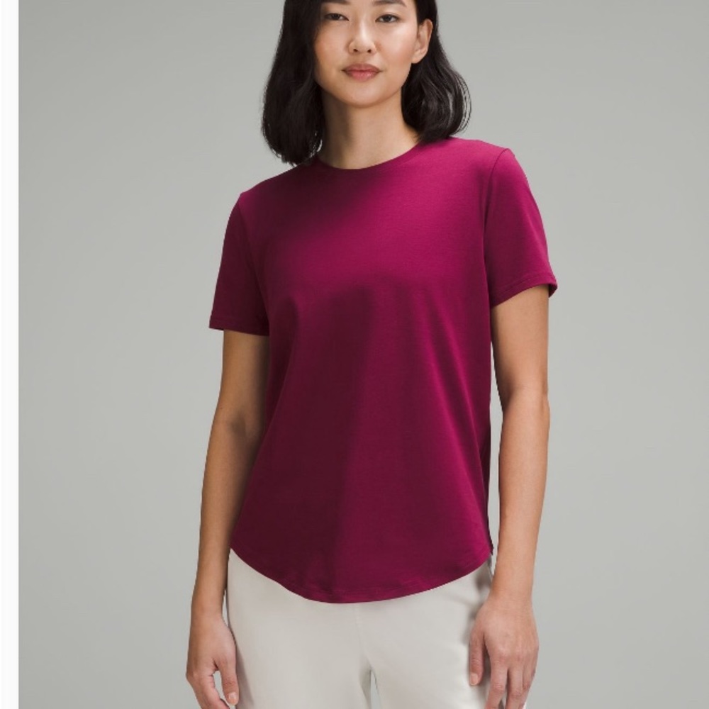 Lululemon Love crew
